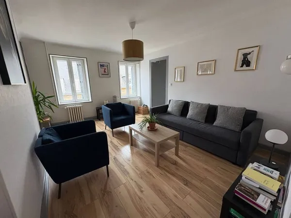 Appartement 3 pièces 102 m²