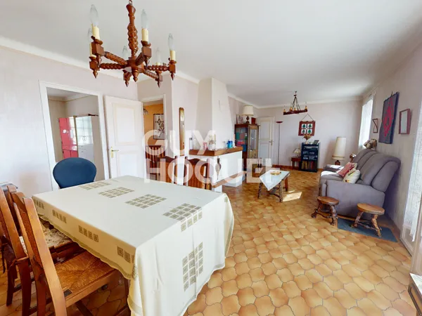 Maison à vendre de 112 m² à Saint-Sébastien-Sur-Loire