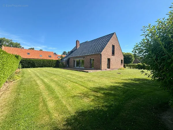 BONDUES - Maison individuelle dans environnement prisé