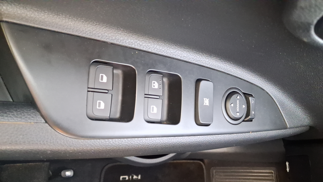 KIA Rio 1.0 T-GDi 100 ch BVM6 — photo 30