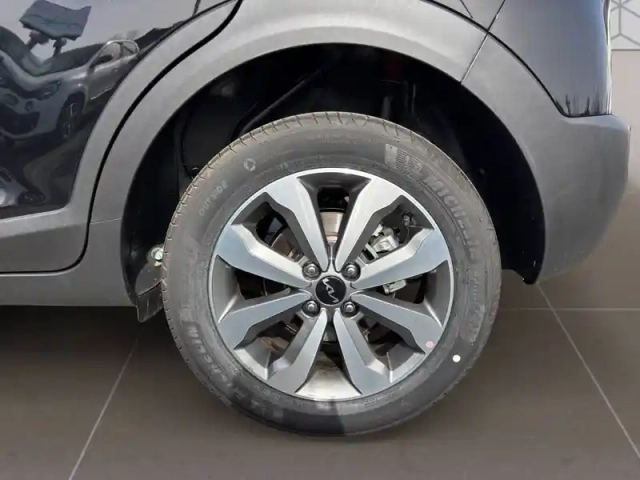 Kia Stonic 1.0 t-gdi 100 ch bvm6 — photo 14