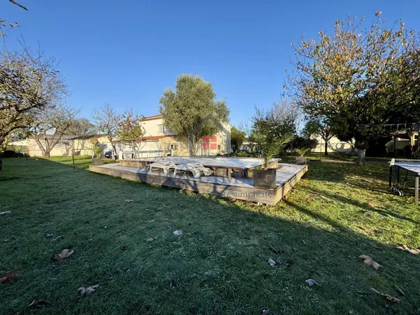 Maison T6 163 m² Echillais + 1500 m² Terrain