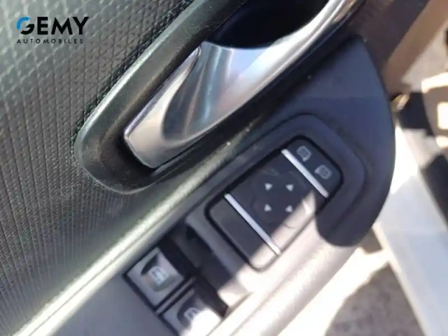 Renault Clio dci 75 energy — photo 12