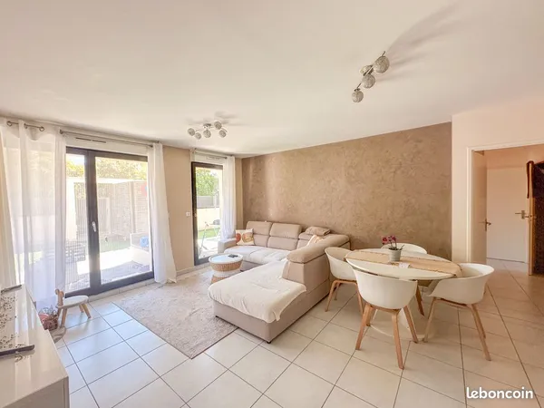 T3 nue de 68m² avec jardin, quartier Ovalie