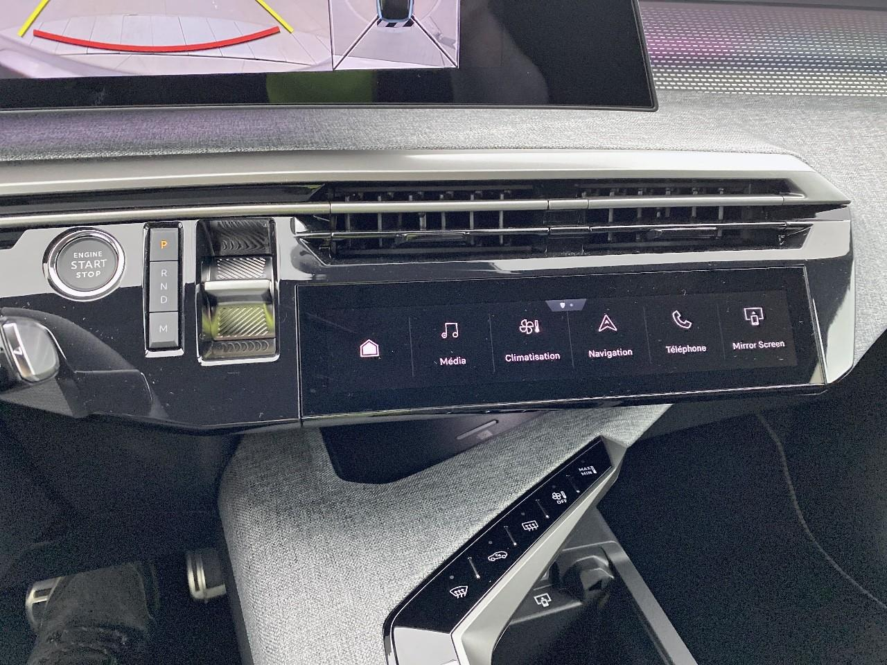 Peugeot 3008 hybrid 145 e-dcs6 gt — photo 17