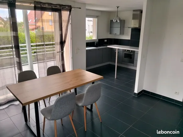 3 pièces meublé 70m² - Terrasse & 2 stationnements