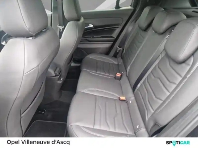 Jeep Avenger 1.2 turbo t3 100ch summit — photo 12