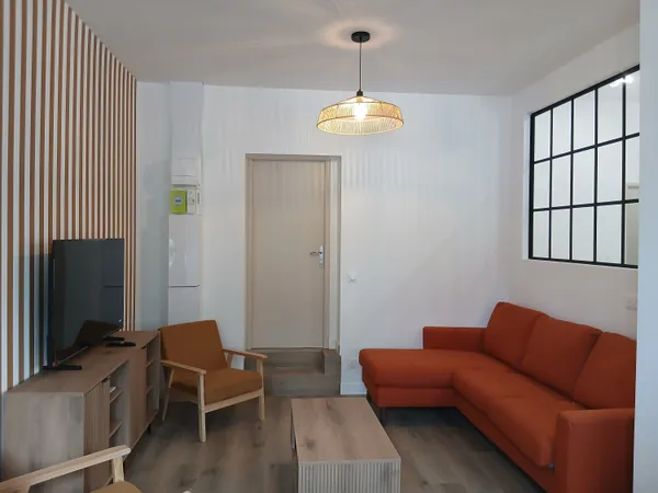 Loue chambre en colocation dans maison - 130 m² - quartier Aiguerelles