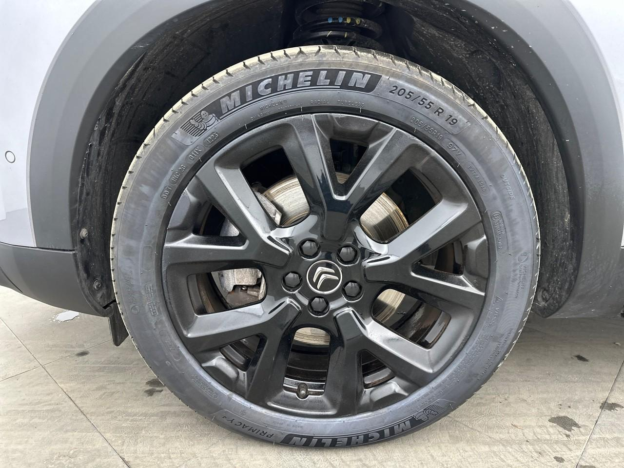 Citroën C5 Aircross hybride rechargeable 225 s&s e-eat8 shine pack — photo 16