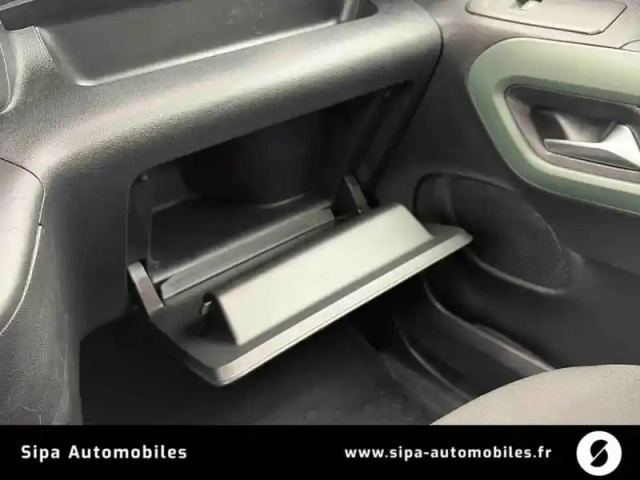 Citroën Berlingo taille m bluehdi 130 s&amp;s eat8 — photo 40