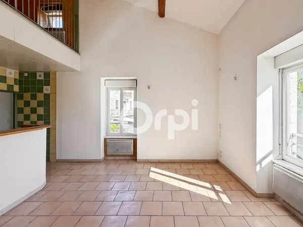 Appartement 1 pièce 62 m²