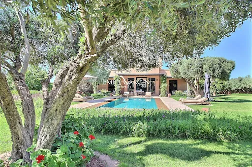 Villa 10 pièces 320 m²