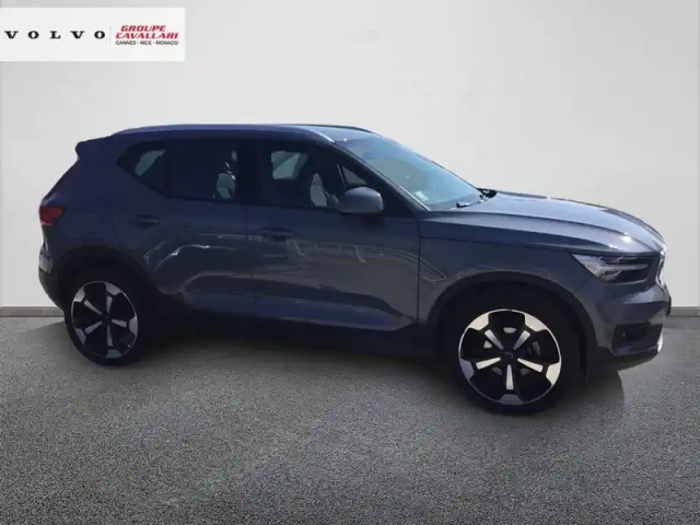 Volvo Xc40 t2 129 ch geartronic 8 — photo 4