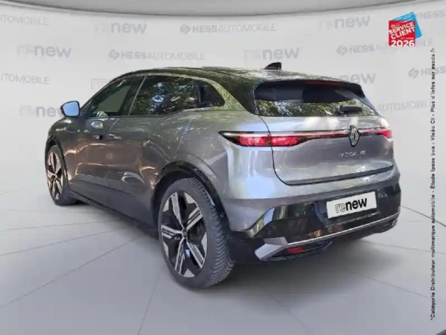 Renault Megane e-tech electric ev60 220ch iconic super charge — photo 8