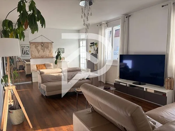 Maison 6 pièces 165 m²