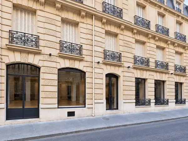 Boutique 200 m²