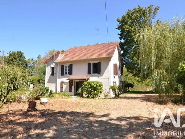Maison 7 pièces 249 m²
