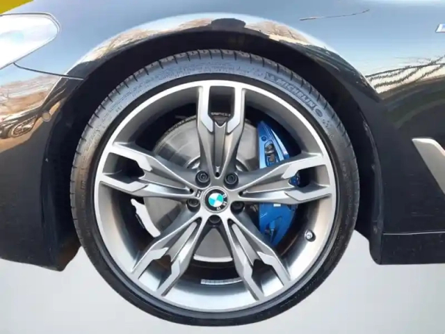 Bmw Serie 5 m550 d 3.0 400 ch xdrive — photo 9