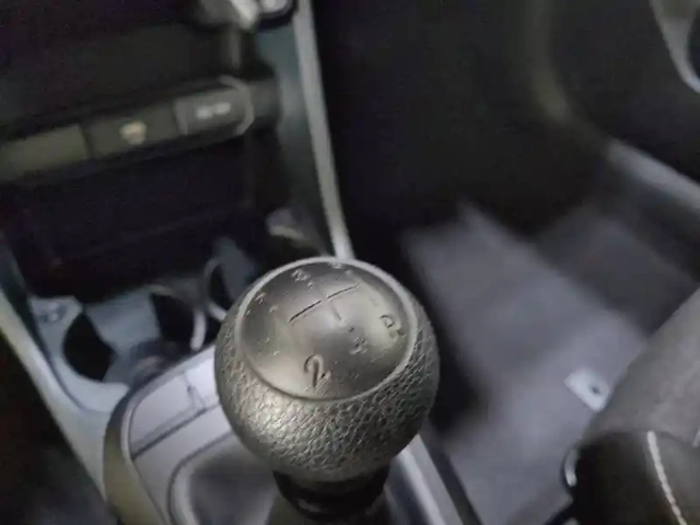 Kia Picanto 1.0 dpi 67ch isg bvm5 — photo 34