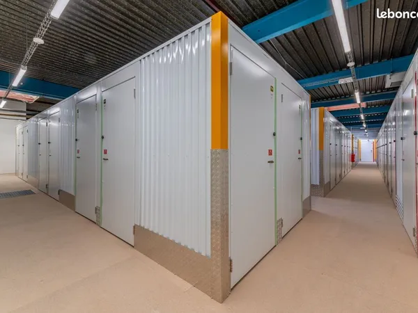 Garage/box 2 m² Argenteuil
