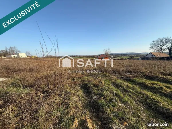 Terrain 857 m² GENNES