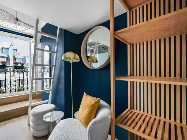 Studio- Tour Eiffel - ⚠️du 8 Décembre 2026 au 10 janvier 2027