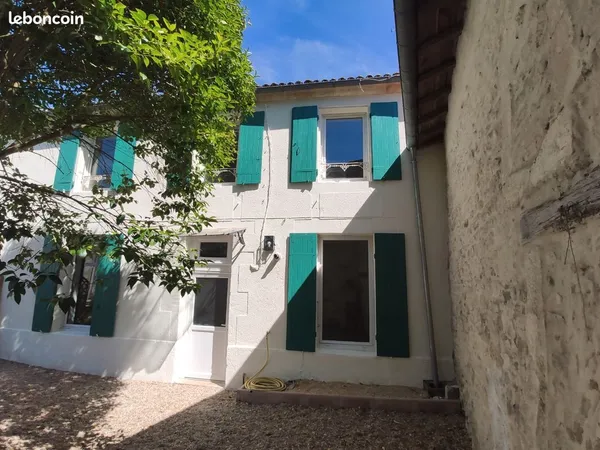 Maison de ville 4 pièces renovée