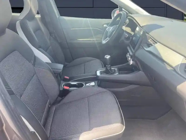 Renault Captur tce 90 - 21 — photo 15