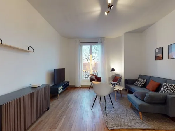 Colocation à Vitry-sur-Seine : Appartement de 180m
