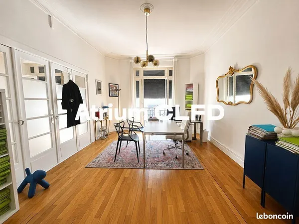 Bureaux 135 m² CLERMONT FERRAND