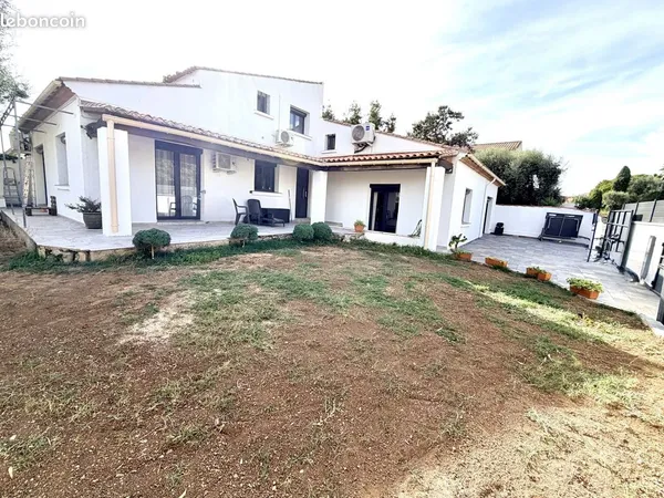 Maison 6 pièces 197 m²