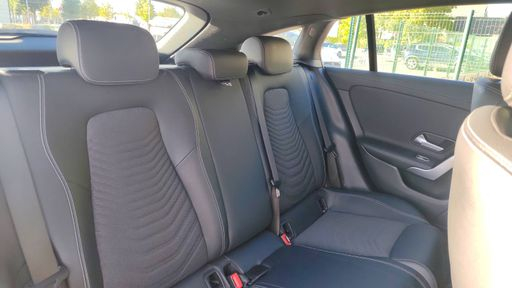 Mercedes Classe CLA Shooting Brake 200 163 7G-DCT - Progressive Line – 2023 – 122578 km – Essence – Boîte Automatique — photo 35
