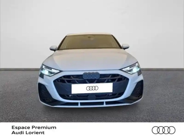 Audi A3 sportback 1.5 tfsi e 204ch phev s line s tronic 6 — photo 2