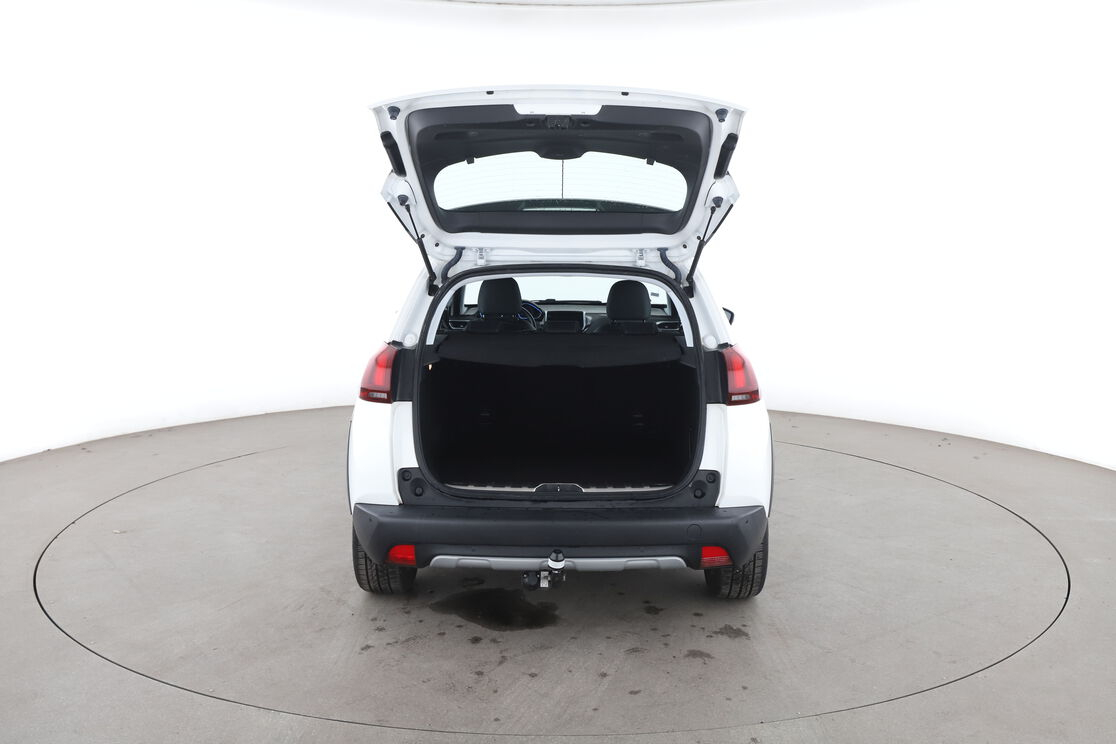 Peugeot 2008 1.2 PureTech Allure — photo 15