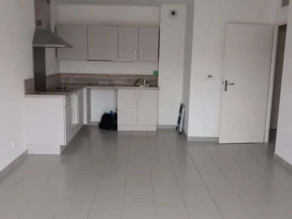 Appartement T3 recent Toulon Est avec garage