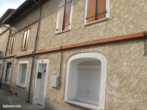 Maison de ville / immeuble locatif