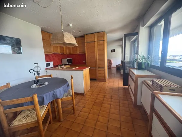 Gex T3 de 60 m² à rénover