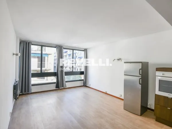 Le Provence - Studio de 28 m² avec box en sus - 13004 Cinq-Avenues