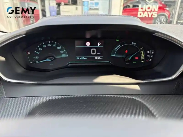 Peugeot 208 electrique 54 kwh 156ch — photo 13