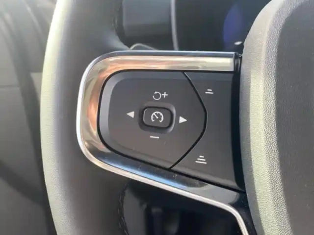Volvo C40 recharge extended range 252ch ultimate — photo 11