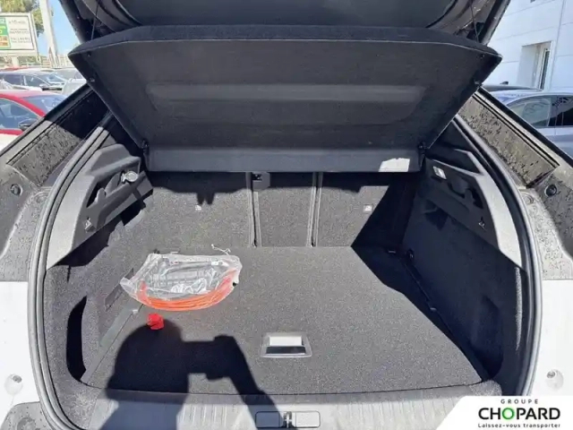 Peugeot 3008 plug-in hybrid 195 e-dcs7 — photo 6