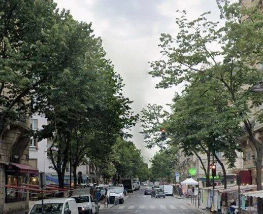 Local commercial 75 m²