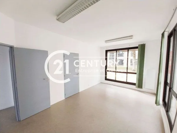 Vente plateau de bureaux 125m² St-Nazaire Oceanis
