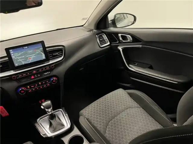 Kia Ceed 1.4 t-gdi 140 ch isg dct7 — photo 116