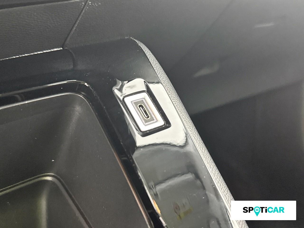 Peugeot 208 1.2 100ch s&s style — photo 16