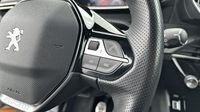 Peugeot 2008 1.2 PureTech 130ch S&S GT — photo 18