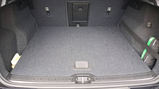 Volvo XC40 2.0 D3 150 BVA - Momentum – 2019 – 111036 km – Diesel – Boîte Automatique — photo 30