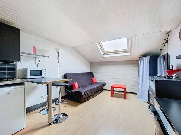 Studio 1 pièce 16 m²