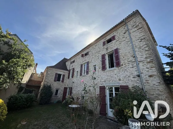Maison de ville 9 pièces 275 m²
