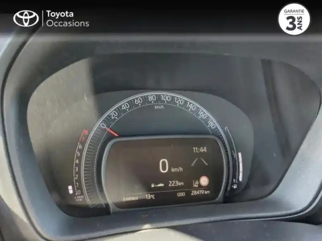 Toyota Aygo X 1.0 vvt-i 72ch dynamic — photo 14